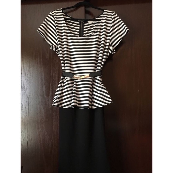 Professional Simple dress - Picture 1 of 1